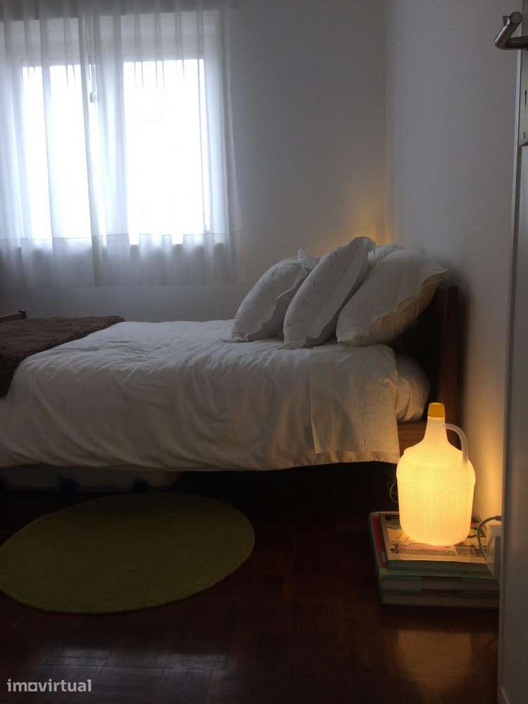 Quarto - localizado em Oeiras Lisbon - Grande imagem: 4/50