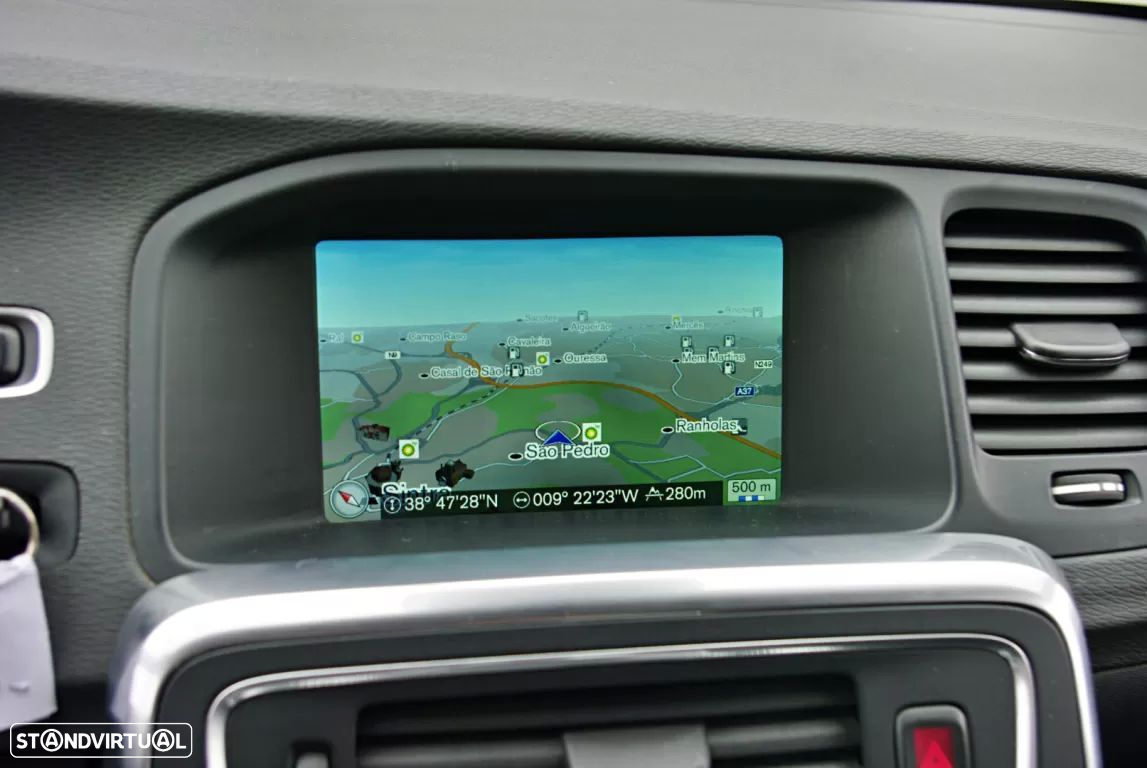 Volvo V60 2.0 D3 Kinetic - 28