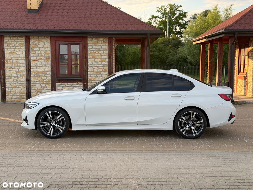 BMW Seria 3 320i Advantage - 5