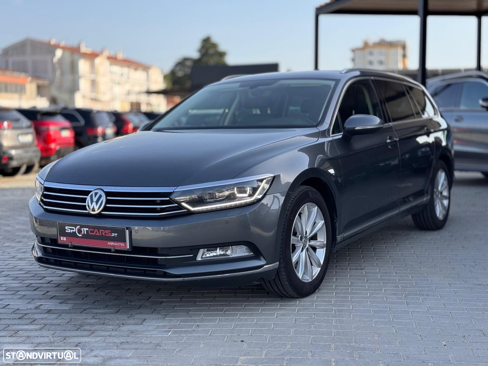 VW Passat Variant 2.0 TDi Highline - 3