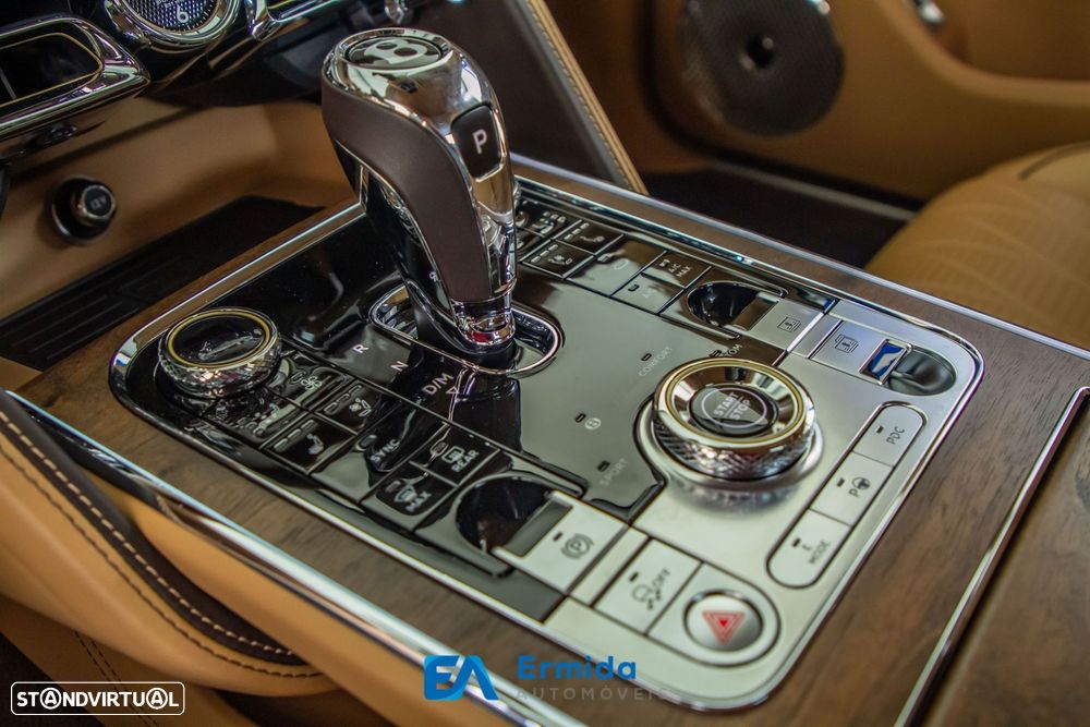 Bentley Flying Spur - 33