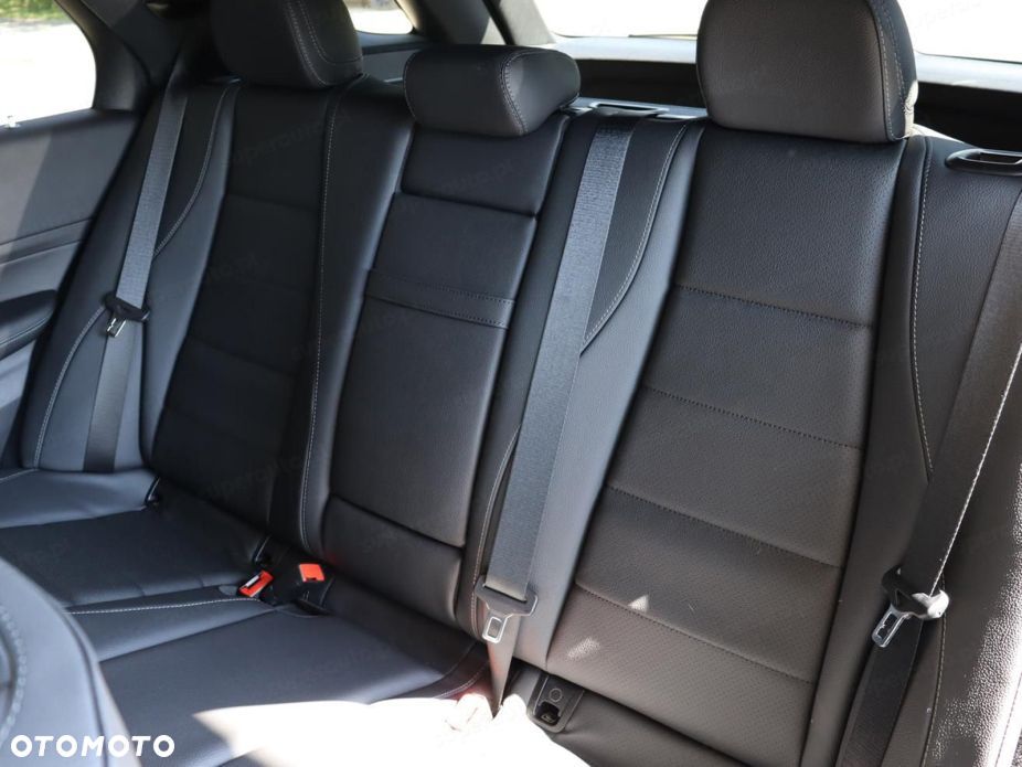 Mercedes-Benz GLE 300 d mHEV 4-Matic AMG Line - 12