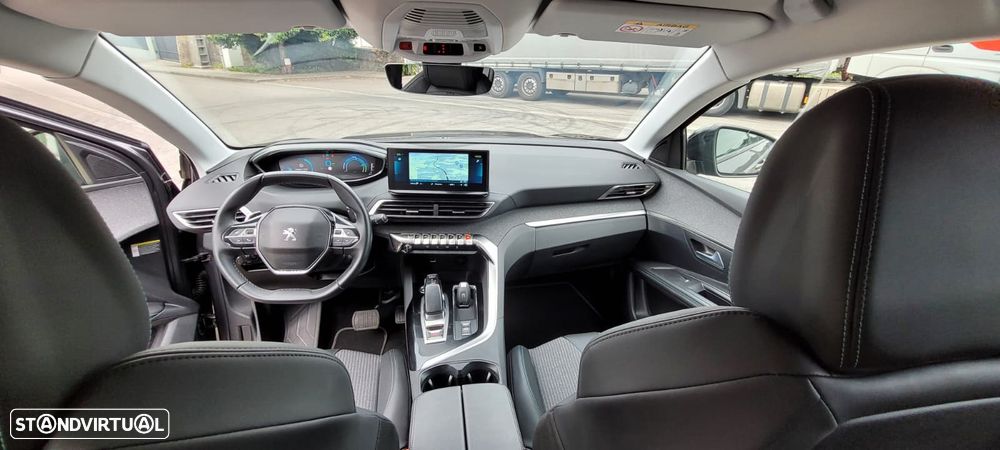 Peugeot 3008 225 e-EAT8 Allure - 8