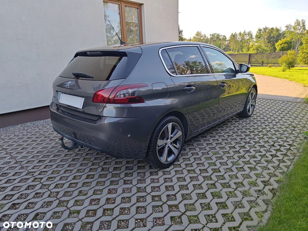 Peugeot 308 - 5