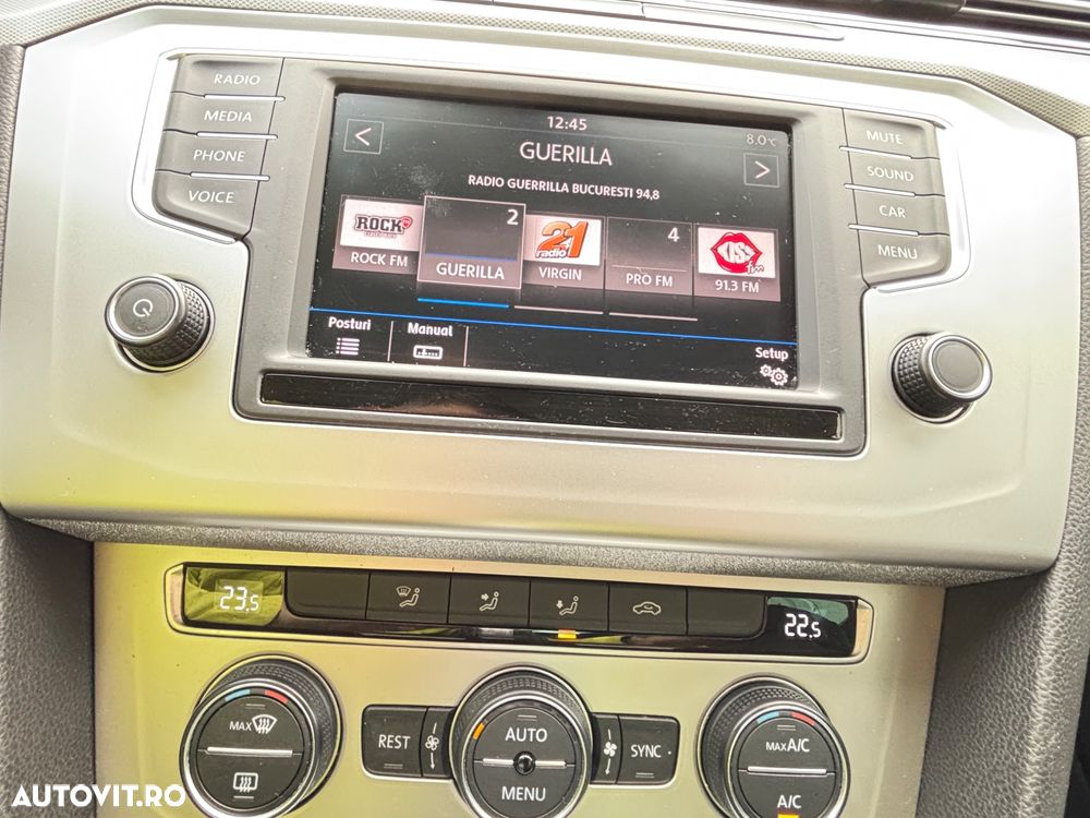 Volkswagen Passat 2.0 TDI DSG Highline - 19