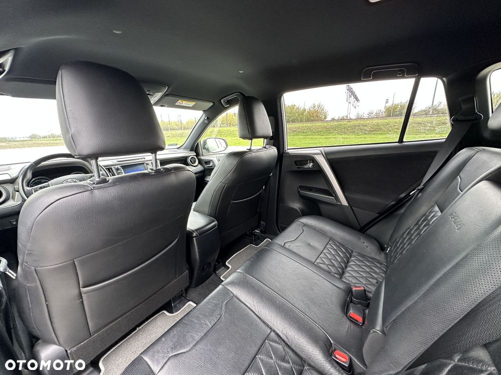 Toyota RAV4 Hybrid Prestige 4x4 - 16