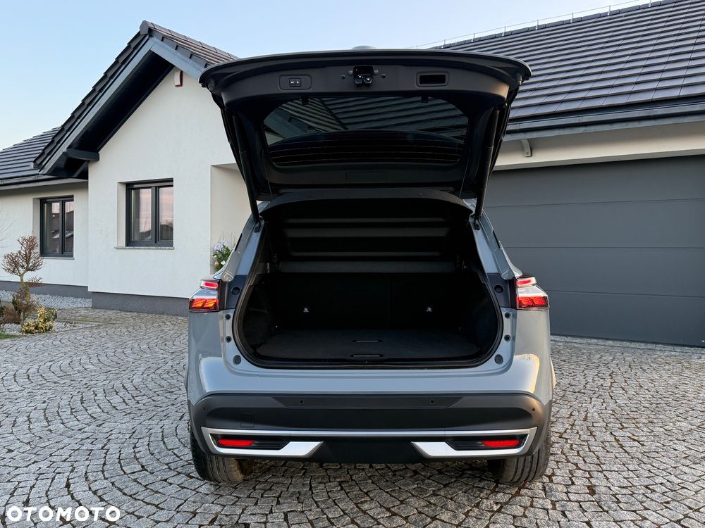 Nissan Qashqai 1.3 DIG-T MHEV Xtronic Tekna - 37