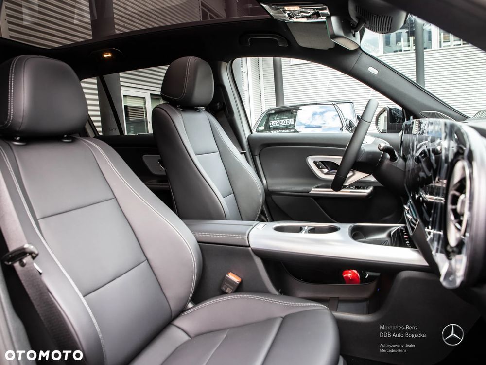 Mercedes-Benz GLB 220 mHEV 8G-eDCT - 7