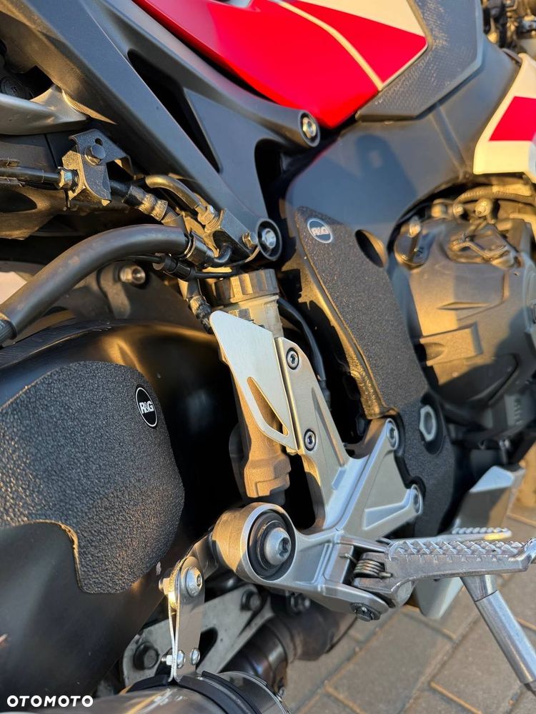 Honda CBR - 6