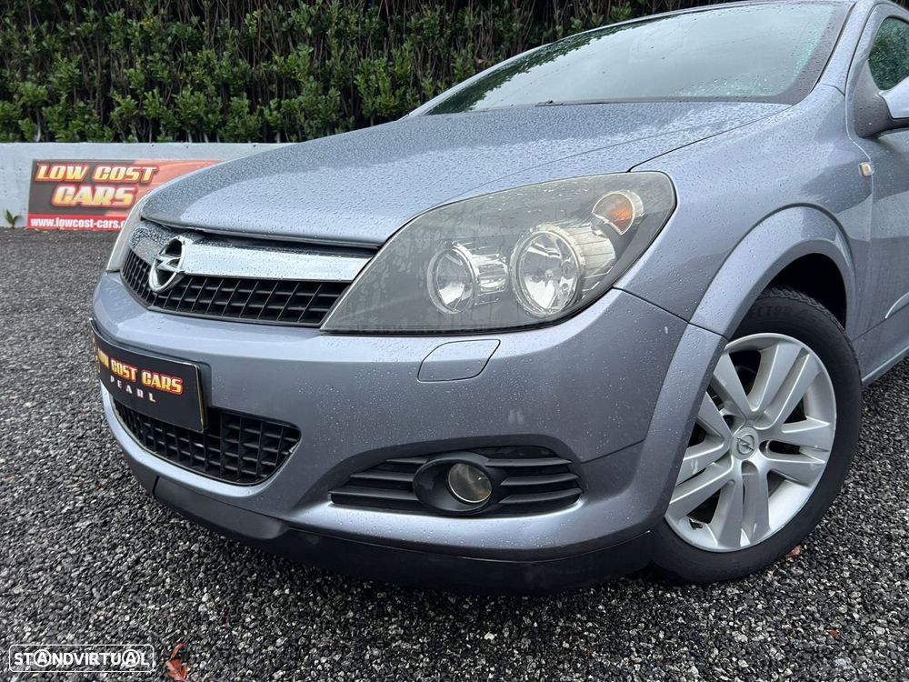 Opel Astra GTC 1.3 CDTI - 22