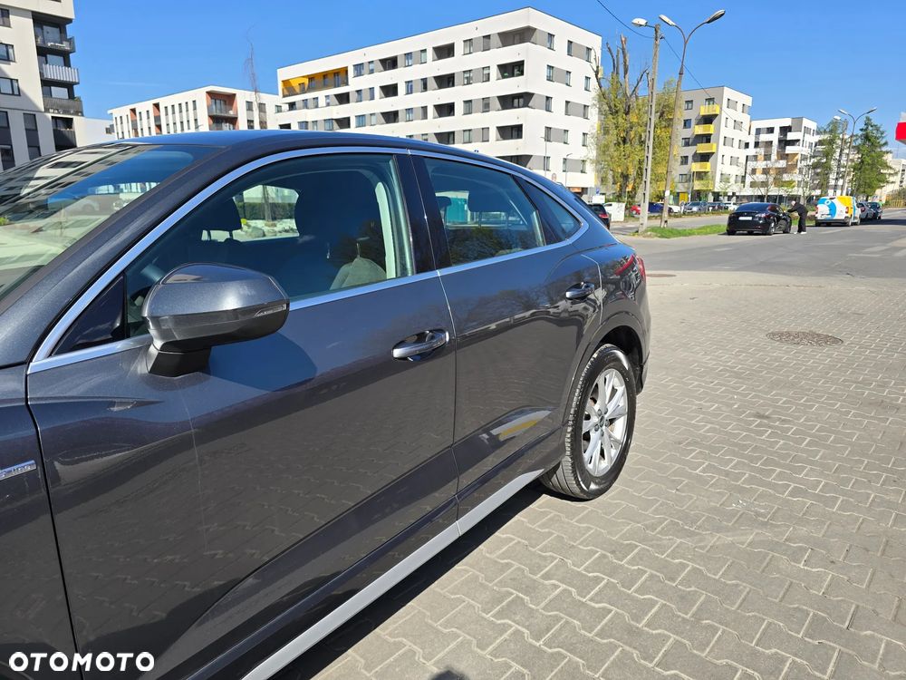 Audi Q3 Sportback - 19