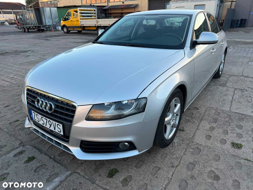 Audi A4 Limousine - 2