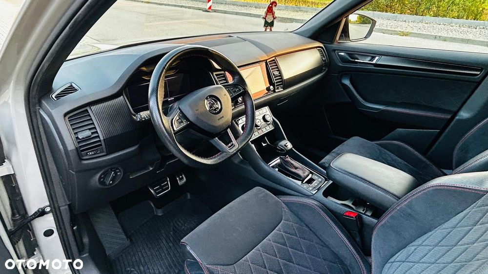 Skoda Kodiaq ver-2-0-bi--tdi-4x4-rs-dsg - 13