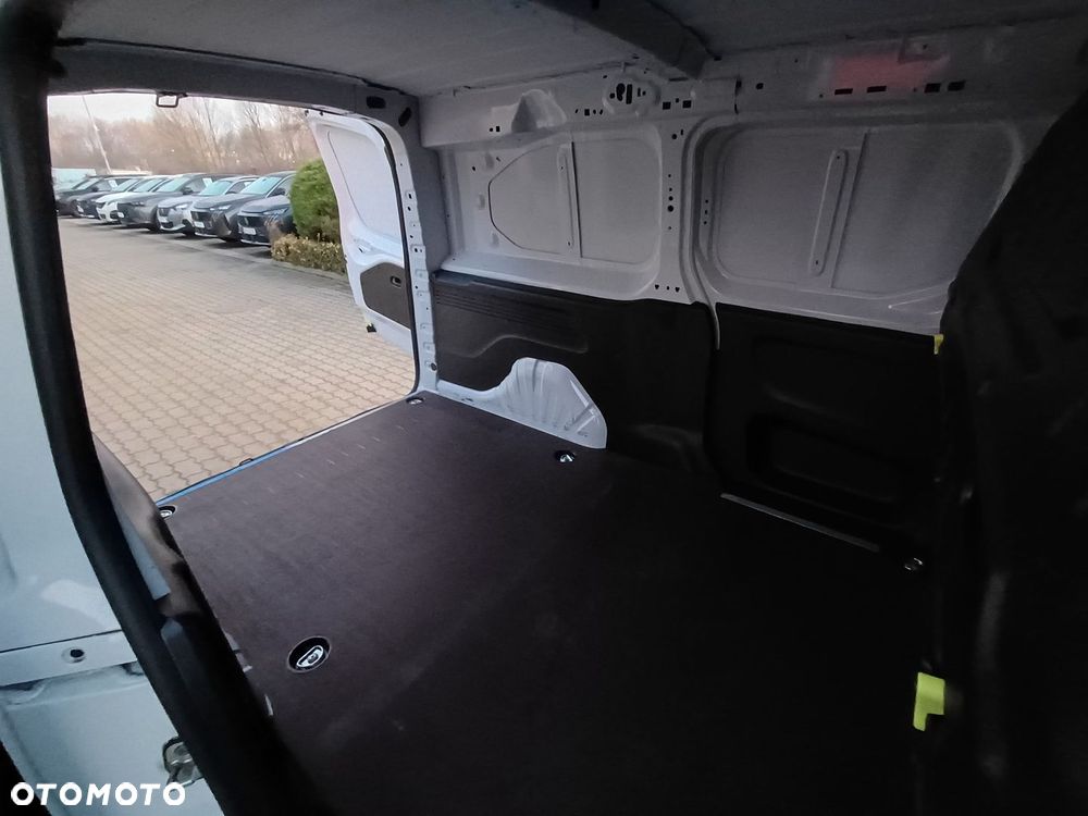 Peugeot Partner - 23