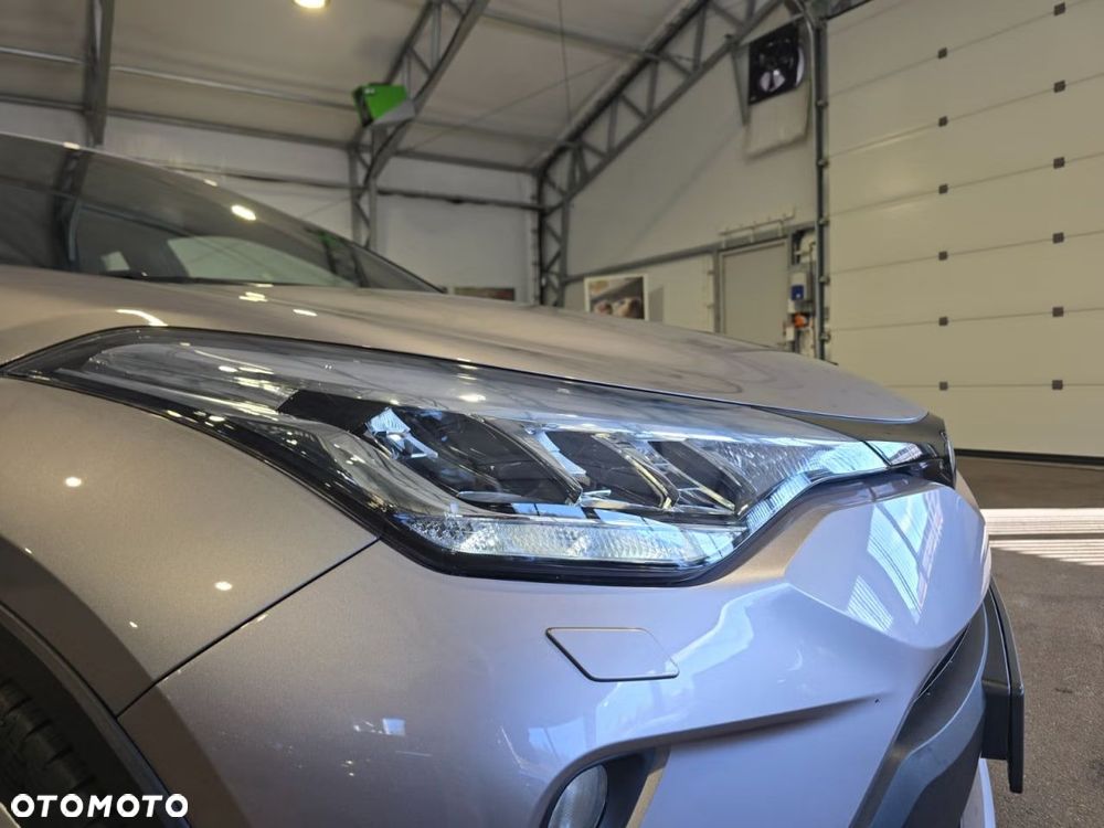 Toyota C-HR Style - 5