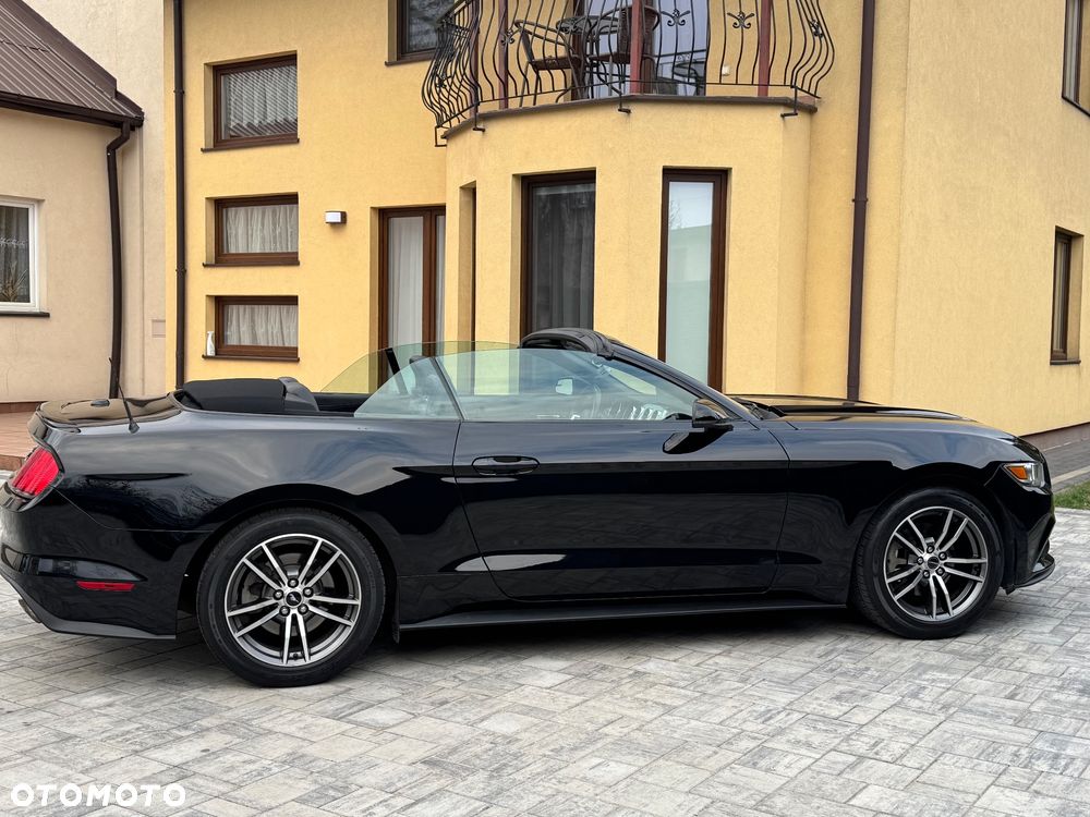 Ford Mustang Cabrio 2.3 Eco Boost - 8