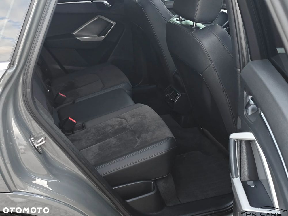 Audi Q3 40 TDI Quattro S Line S tronic - 35