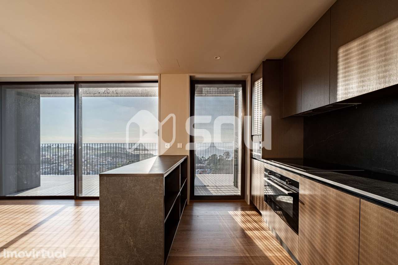 Duplex T3 de Luxo – Último Andar | Jardins da Arrábida, V. N. Gaia - Grande imagem: 3/14