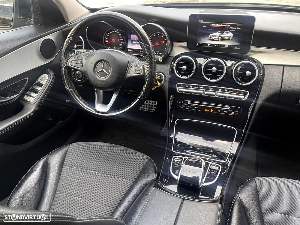 Mercedes-Benz C 350 - 25