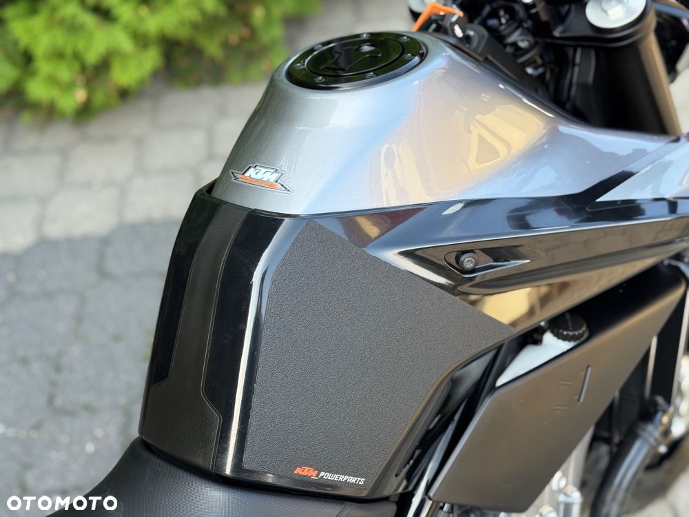 KTM Duke - 22