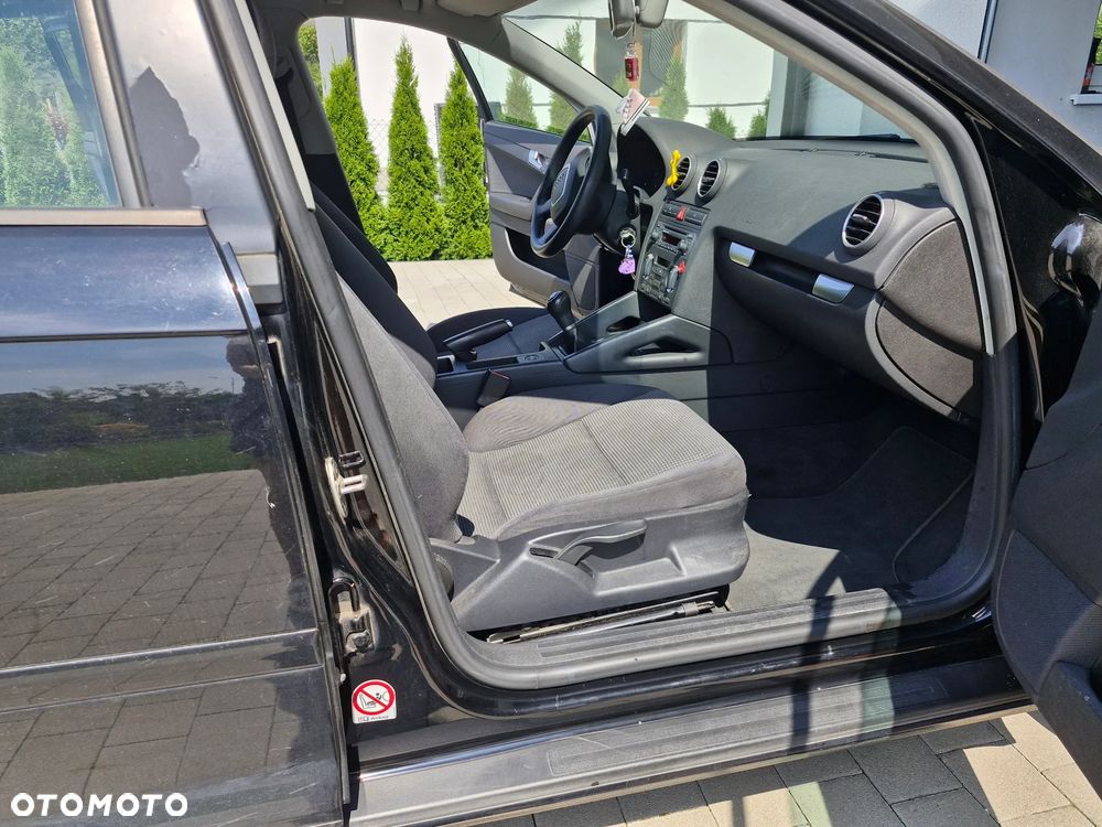 Audi A3 Sportback - 21