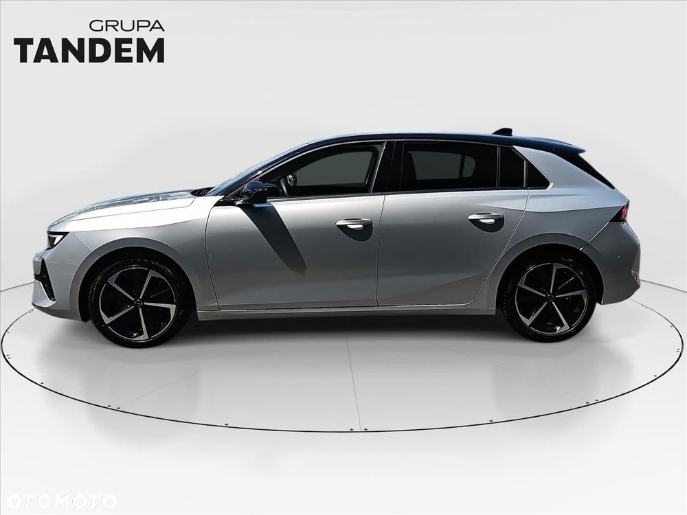 Opel Astra 1.2 T GS S&S - 26