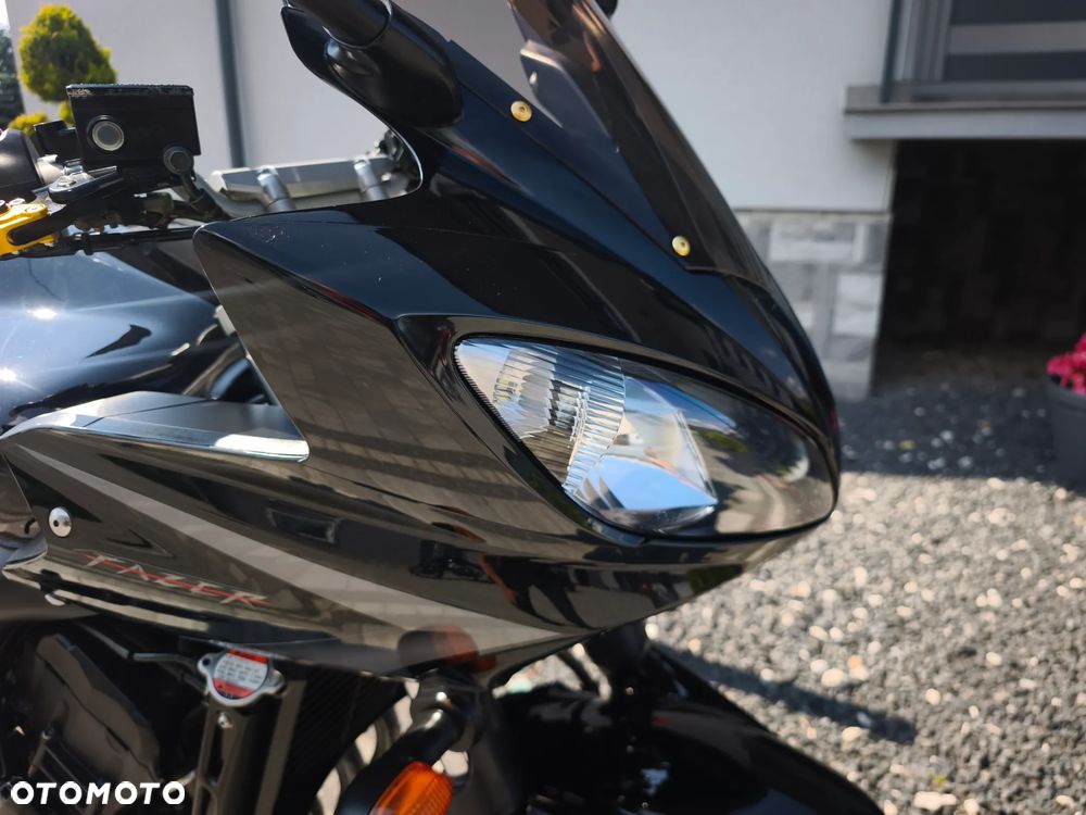 Yamaha FZ6 - 31
