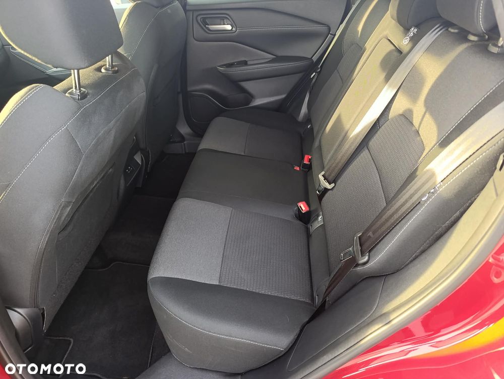 Nissan Qashqai 1.3 DIG-T MHEV N-Connecta Xtronic - 11