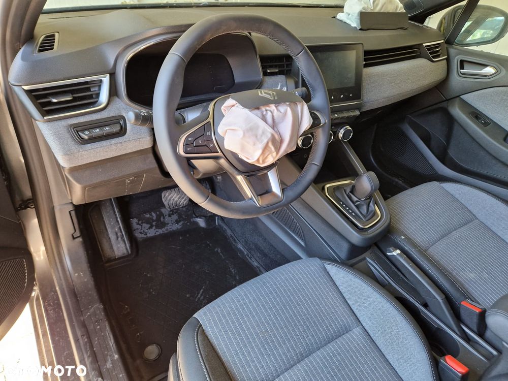 Renault Clio 1.6 E-TECH Equilibre - 12