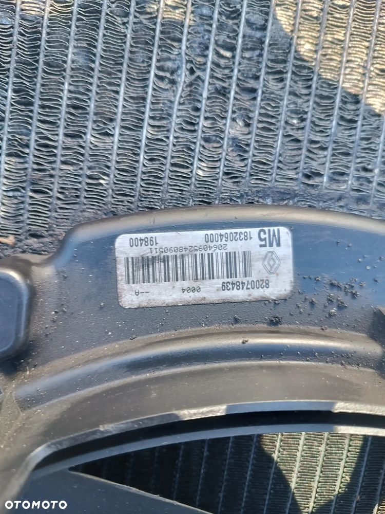 RENAULT CLIO III 1.5 DCI CHŁODNICA WODY KLIMATYZACJI 8200688390 - 2