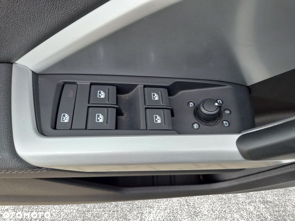 Audi Q3 Sportback - 14