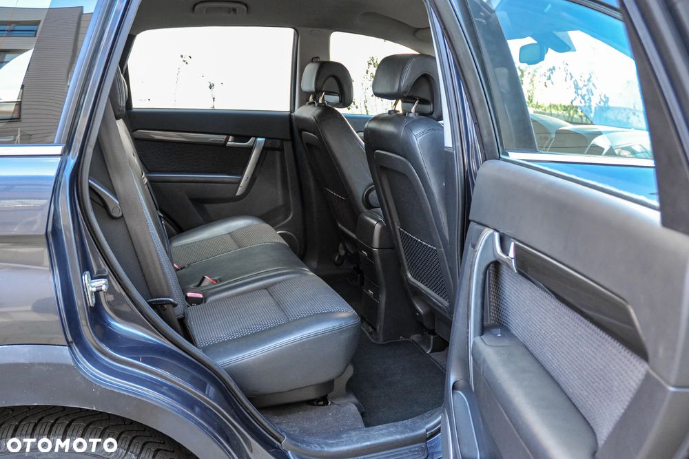 Chevrolet Captiva 2.4 2WD 7 Sitzer LS - 11