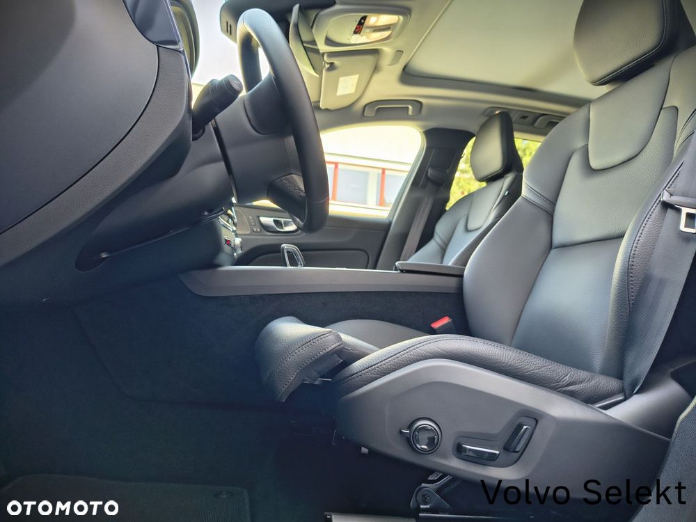 Volvo XC 60 - 24