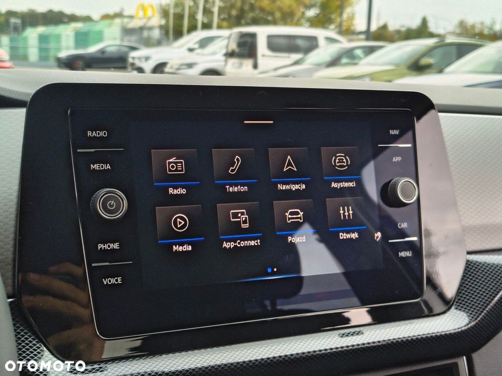 Volkswagen T-Cross - 17