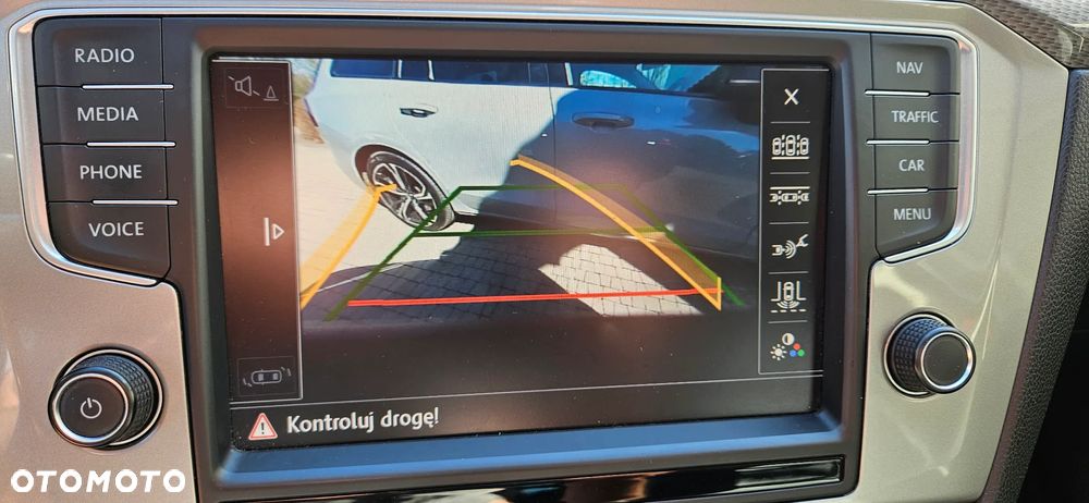 Volkswagen Passat 2.0 TSI BMT Highline DSG - 26