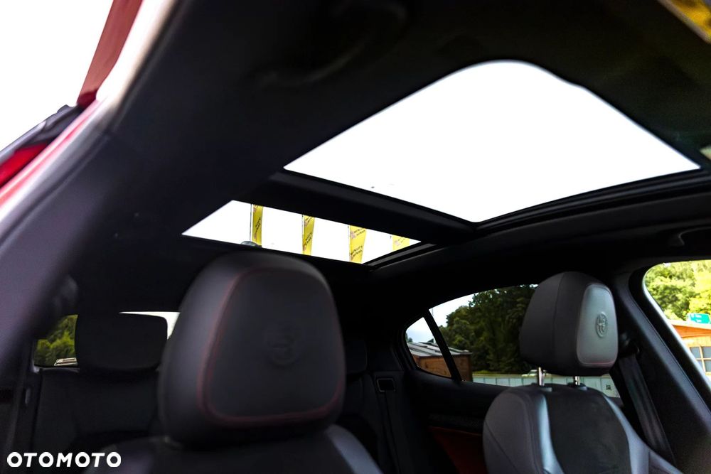 Alfa Romeo Stelvio 2.9 V6 Bi-Turbo Quadrifoglio Q4 - 23