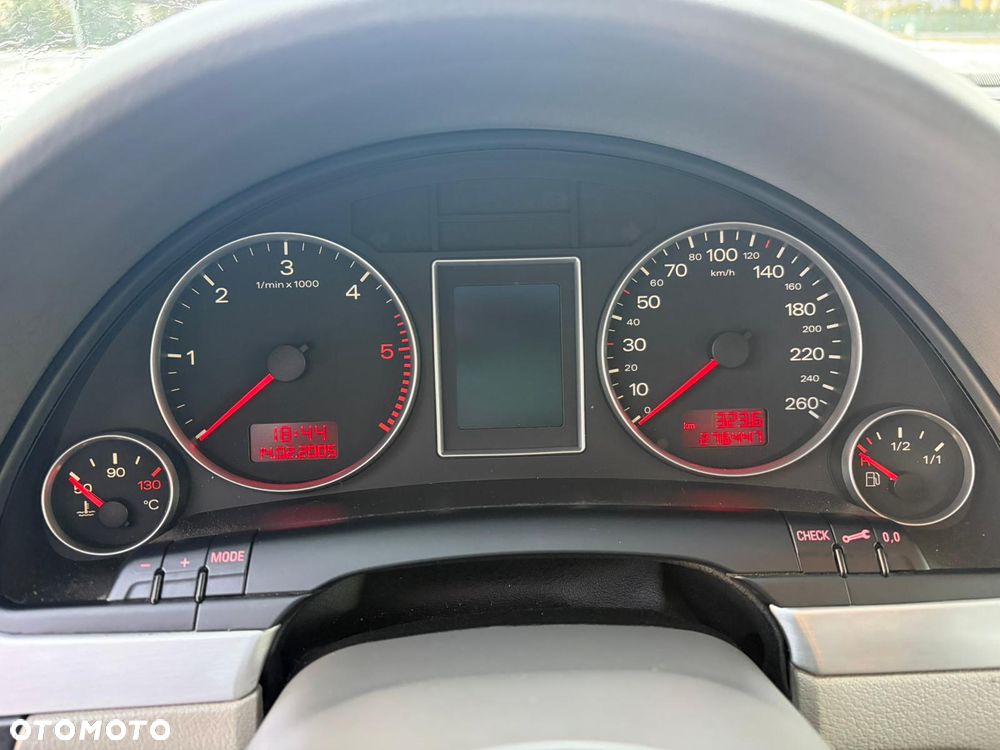 Audi A4 Limousine 2.0 TDI DPF Attraction - 12