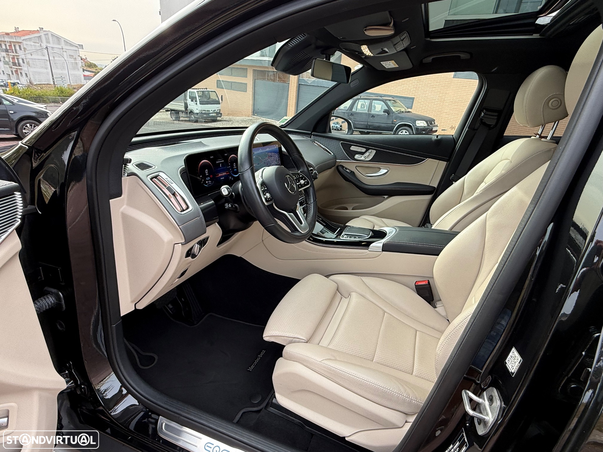 Mercedes-Benz EQC 400 4Matic AMG Line - 25