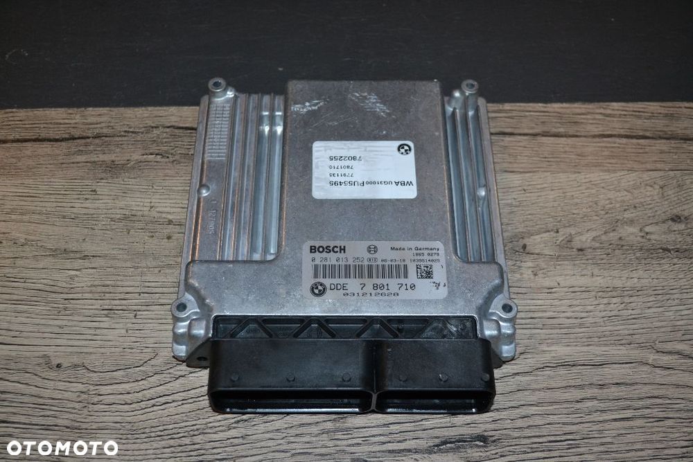 BMW E 81 E87 E90 E91 2,0D STEROWNIK KOMPUTER SILNIKA 0281013252 7801710 - 1