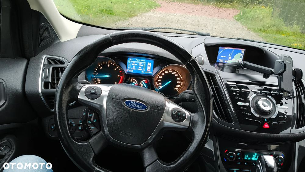 Ford Kuga 2.0 TDCi 4x4 Titanium - 8