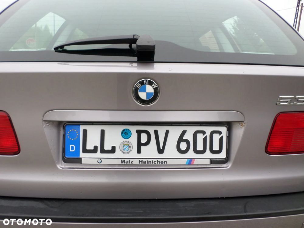 BMW Seria 5 - 29