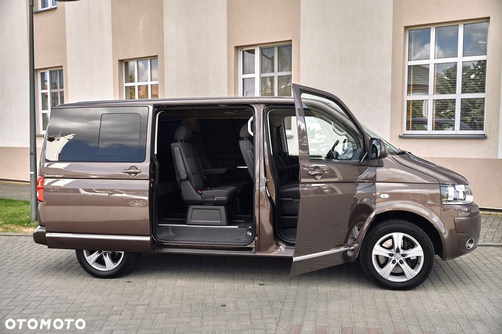 Volkswagen Multivan - 20