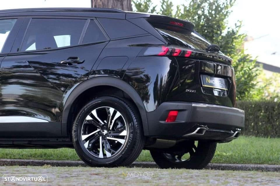 Peugeot 2008 1.2 PureTech Allure Pack - 12