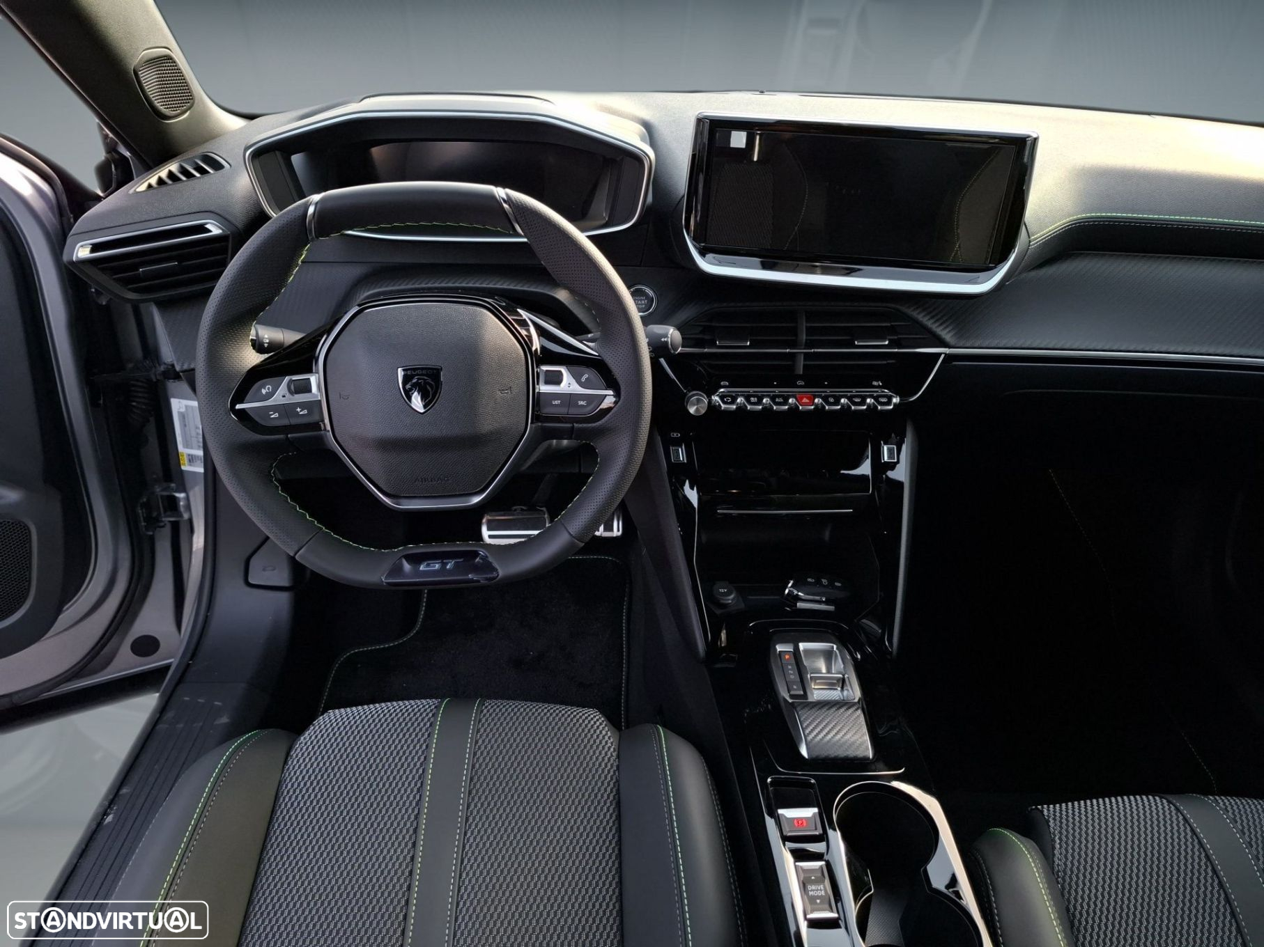 Peugeot e-2008 54 kWh GT - 13