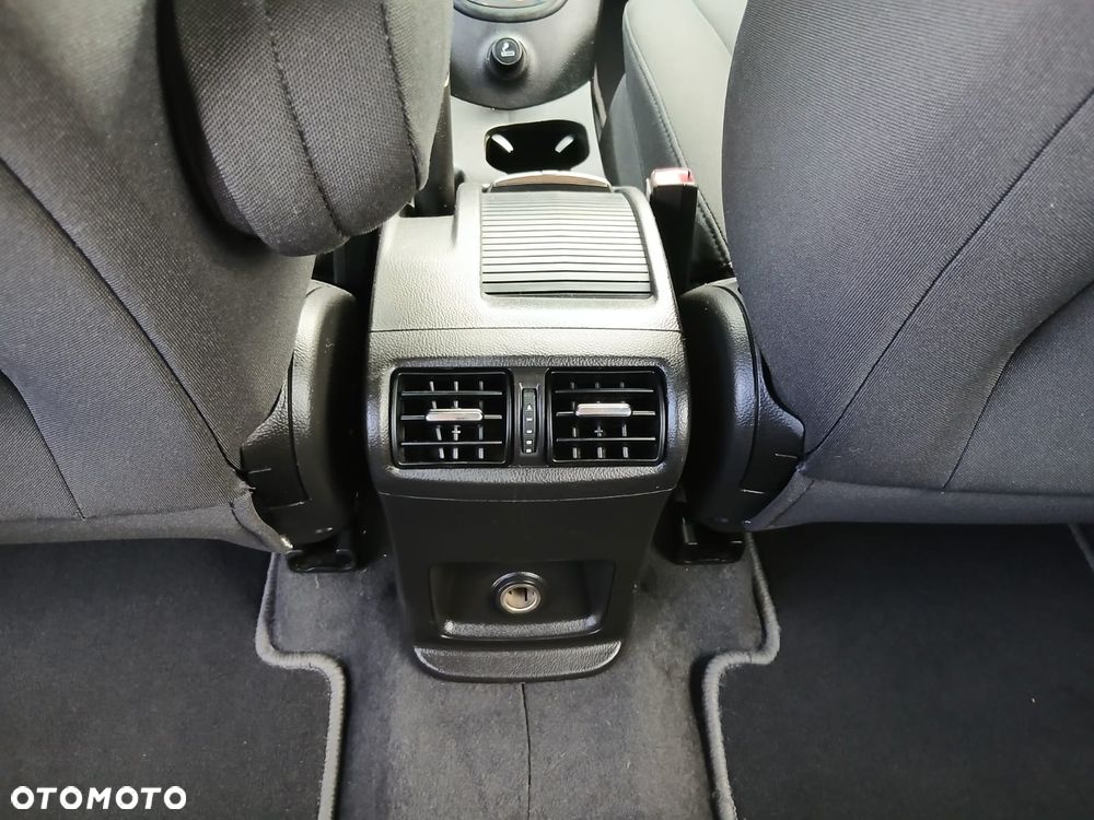 Chevrolet Orlando 1.8 LT+ - 30