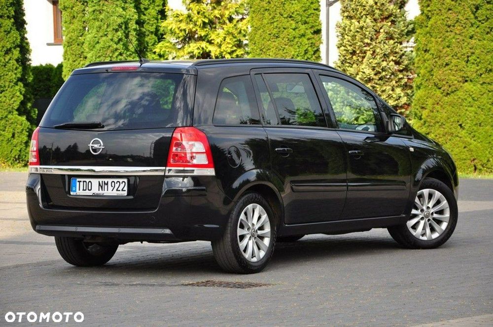 Opel Zafira 1.8 Cosmo - 15