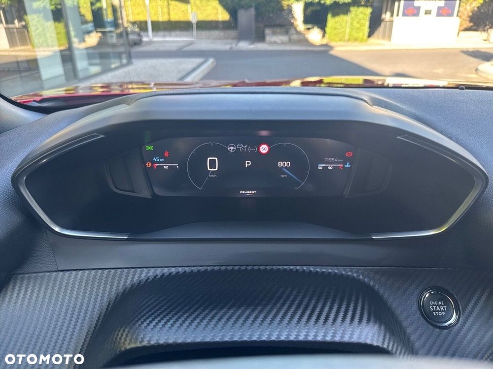 Peugeot 2008 1.2 PureTech Allure Pack S&S EAT8 - 16