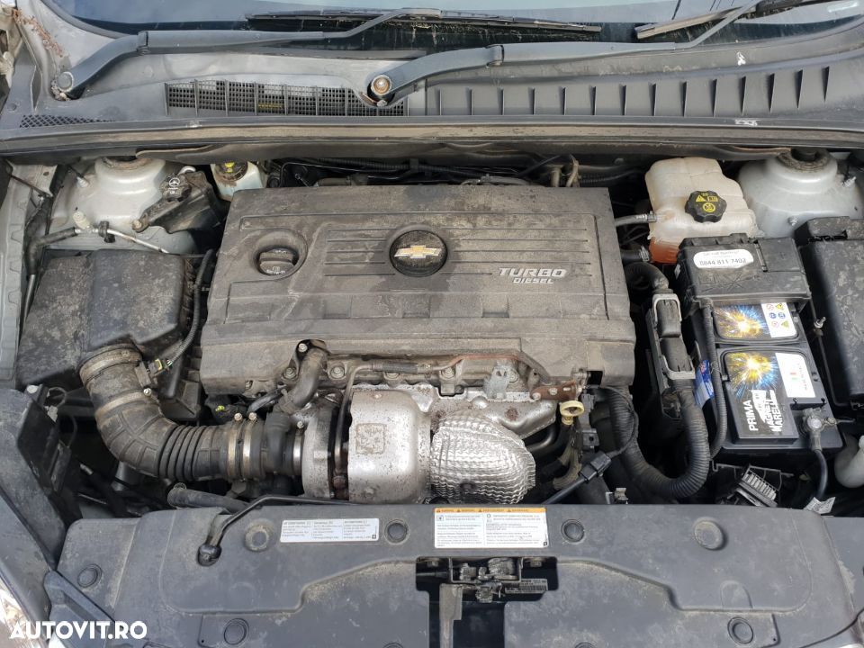 dezmembrez Chevrolet Orlando 2011 motor 2.0d 96kw 131cp LNP 7 locuri scaune jante r17 usa portiera bara fata spate stanga dreapta piese dezmembrari aripa fuzeta - 5