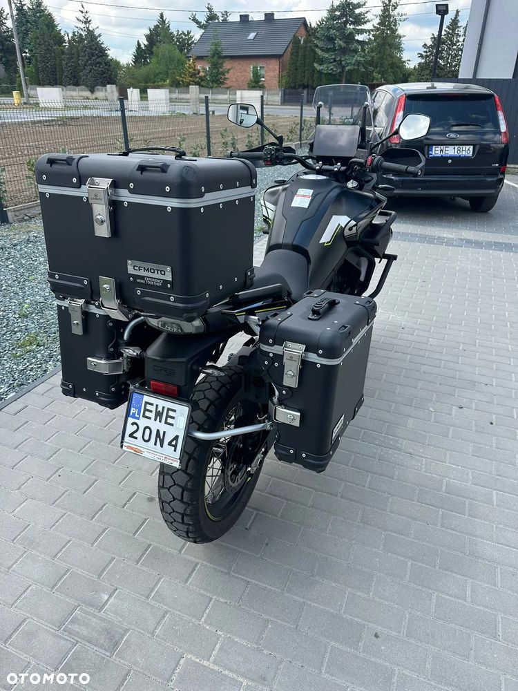CFMoto 800MT Explore - 2