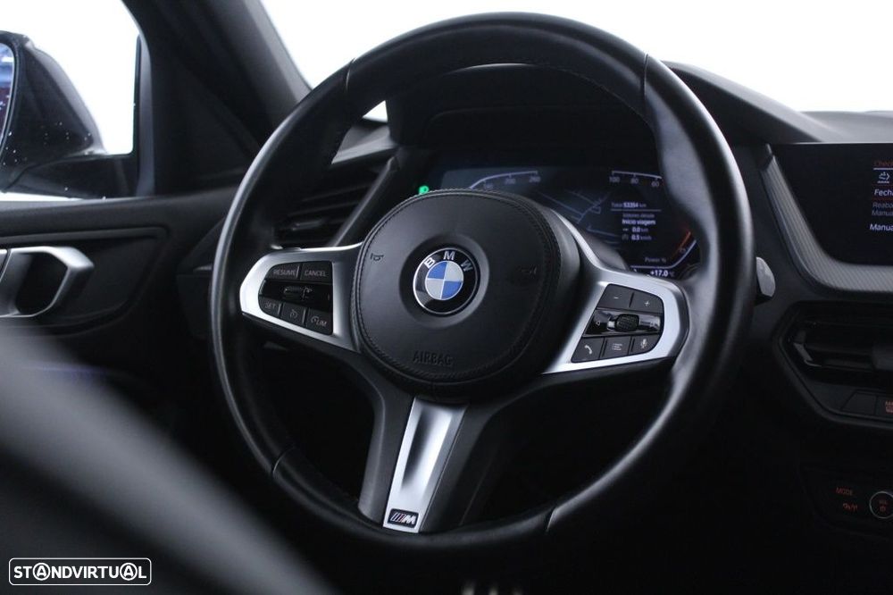 BMW 116 d Pack Desportivo M Auto - 16